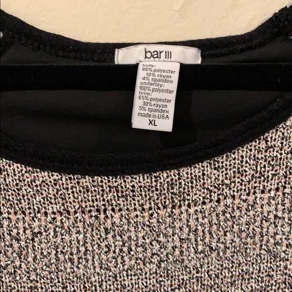 BAR III Knit/polyester blouse with contrast back - Picture 5 of 6